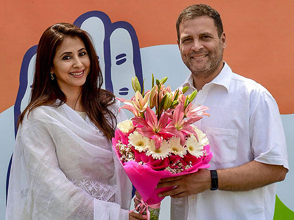 उर्मिला का मुकाबला