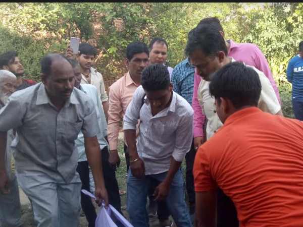 फोन नंबर ट्रैस किया तो वह उसके मामा का ही निकला