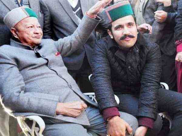 फेसबुक पर दी जानकारी