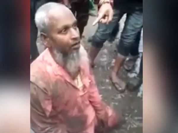 गौमांस बेचने के आरोप में भीड़ ने पीटा