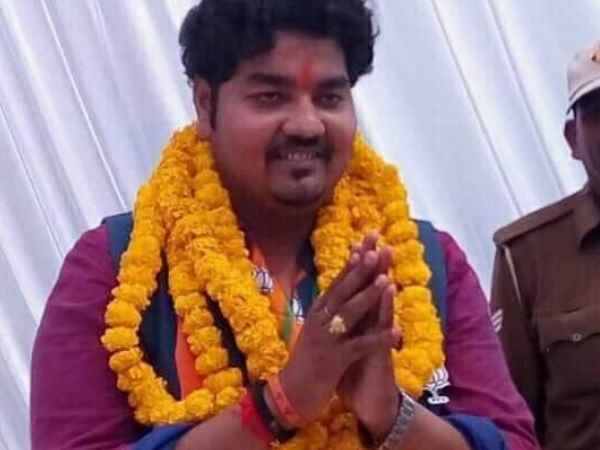 उपचुनाव में भी थी मांग