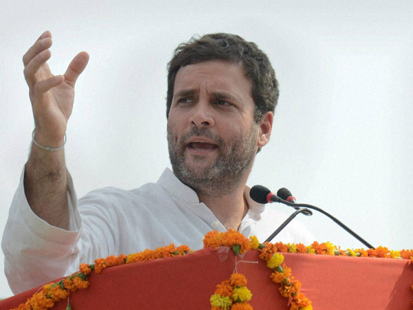 PM मोदी के रडार से बचाने वाले बादल के दावे का राहुल गांधी ने उड़ाया मजाक, जानिए क्या कहा PM मोदी के रडार से बचाने वाले बादल के दावे का राहुल गांधी ने उड़ाया मजाक, जानिए क्या कहा