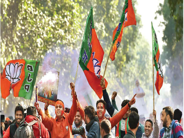 Election Commission Declared First Seat Result, BJP Won Hawari seat in Karnataka in Lok Sabha Elections 2019 Election Commission Declared First Seat Result, BJP Won Hawari seat in Karnataka in Lok Sabha Elections 2019