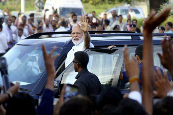 जनादेश मोदी सरकार से कैसी उम्मीद कर रही है?