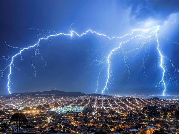 अगले 2 घंटों में इन इलाकों में आंधी-तूफान की आशंका