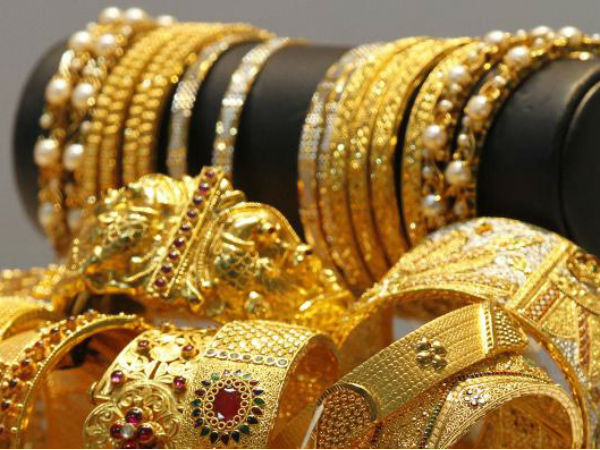 Gold Price Rises By Rs 75 before Akshaya Tritiya , whereas Silver Down By Rs 70, Know Todays Gold Price Gold Price Rises By Rs 75 before Akshaya Tritiya , whereas Silver Down By Rs 70, Know Todays Gold Price