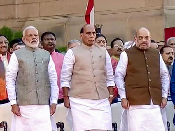 अमित शाह को गृह मंत्रालय, राजनाथ को रक्षा