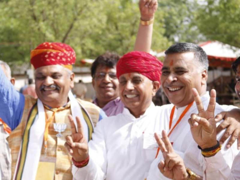Ajmer BJP Bhagirath Chaudhary lead near about 2 Lakh votes Ajmer BJP Bhagirath Chaudhary lead near about 2 Lakh votes