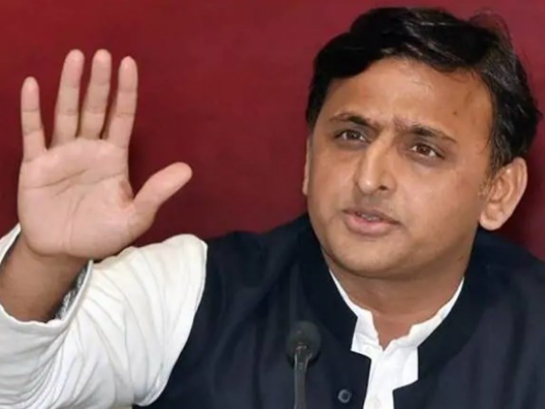 अखिलेश को बाप की कमाई मिली है