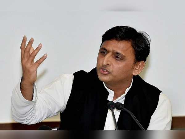 'बाबा सीएम ने यूनिवर्सिटी को दिए गए बजट को वापस मांग लिया'
