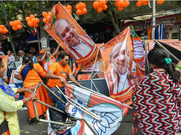 'मौलिक अधिकार पर हमला'