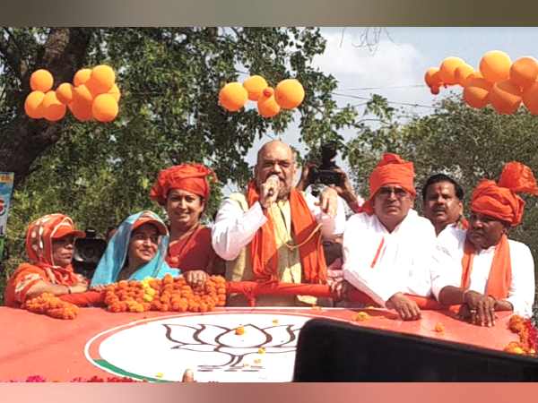 प्रियंका ने भाई राहुल के लिए किया प्रचार