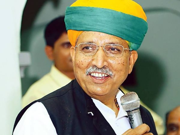 साइकिल से जाते हैं संसद