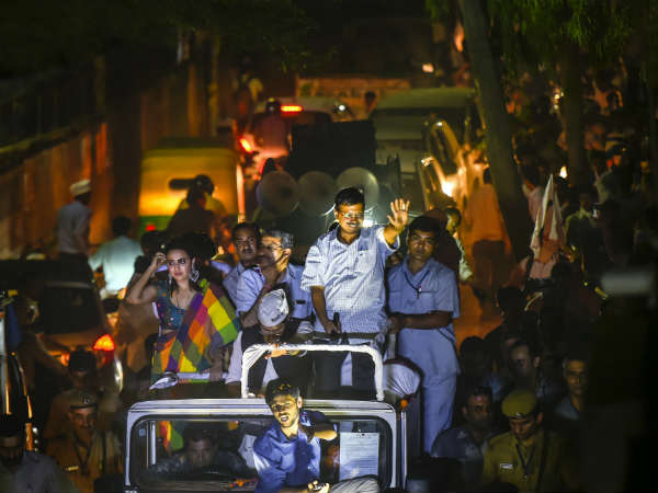केजरीवाल के ट्वीट के मायने क्या हैं?