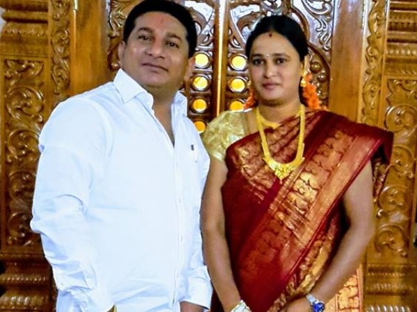 1.6 करोड़ कैश पेमेंट करके विला खरीदा