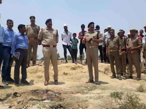 people found body found near canal people found body found near canal