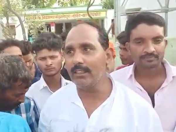 Villagers boycott Lok Sabha elections 2019 in Barabanki Villagers boycott Lok Sabha elections 2019 in Barabanki