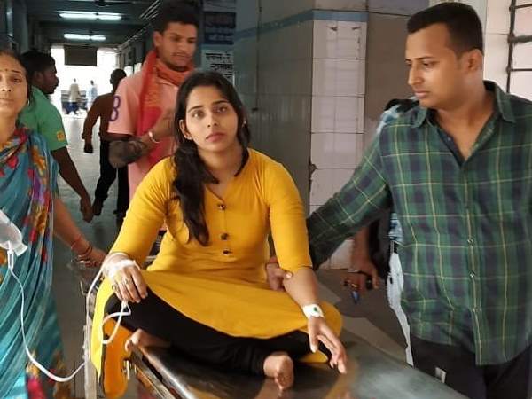 बेड को लिए मारी गोली