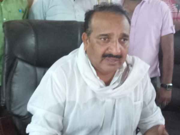 जिंप सदस्यों को मध्य प्रदेश में बनाया था बंधक: दिनेश सिंह