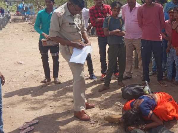 Truck hits bike at NH-44 in Lalitpur, husband die and wife injured Truck hits bike at NH-44 in Lalitpur, husband die and wife injured