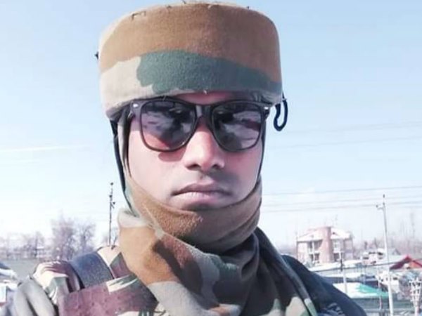जम्मू-कश्मीर के पुलवामा में तैनात थे सुनील