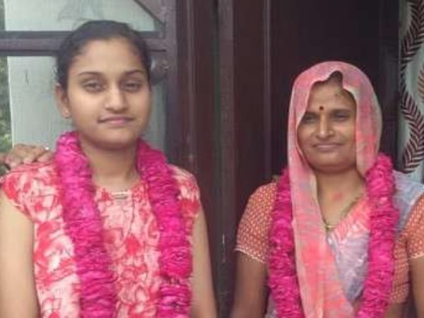 Dausa Student Payal Topper of RBSE Arts Result 2019 Dausa Student Payal Topper of RBSE Arts Result 2019
