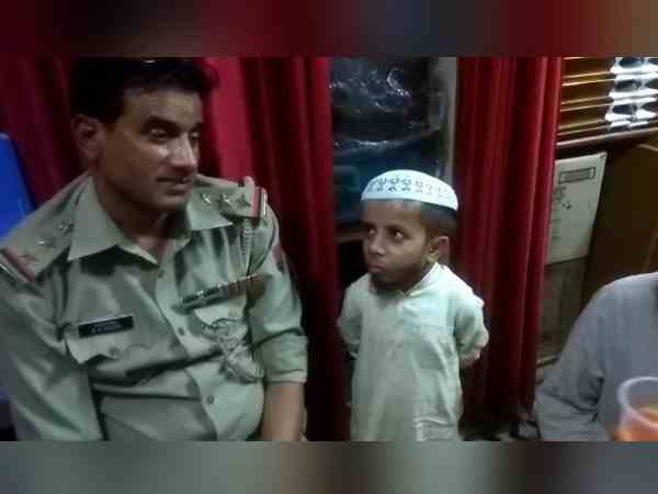 ढाई फीट के फरियादी ने की अपील