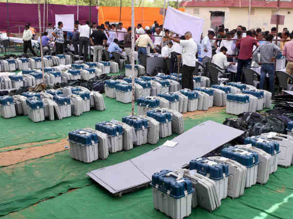 मंगलवार को फिर हुई वोटिंग