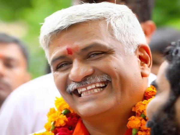 गजेन्द्र शेखावत का परिवार