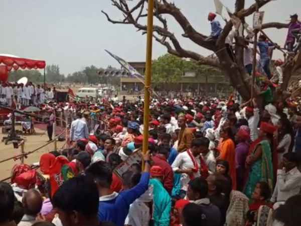 akhilesh yadav election rally in gorakhpur akhilesh yadav election rally in gorakhpur