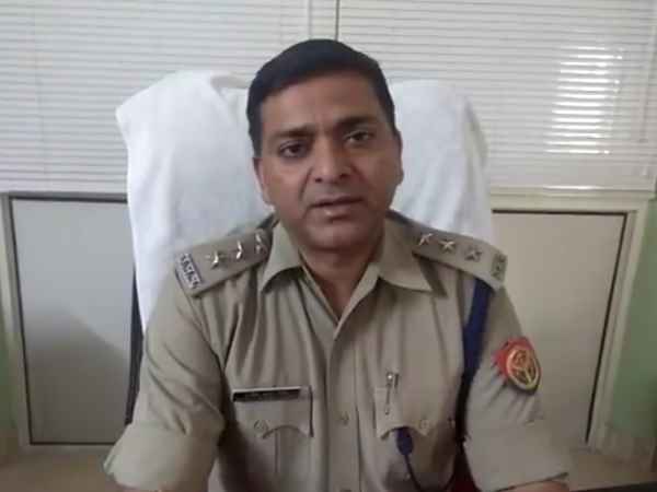 गर्लफ्रेंड की रोकी थी सैलरी