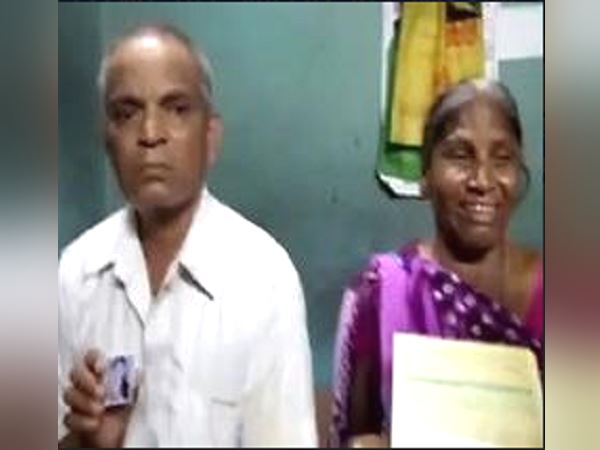 'बेटी तो छिन गई, अब हम भी इस घर में नहीं रहेंगे'