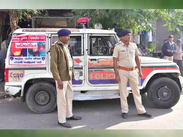 गालियां देता था, दुर्व्यवहार भी करने लगा था