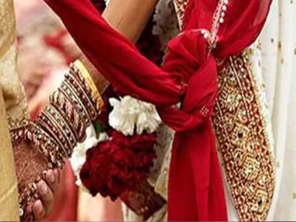 Gujarat: Members Of Upper Caste Stall Dalit Wedding Procession, Violent Clash Gujarat: Members Of Upper Caste Stall Dalit Wedding Procession, Violent Clash