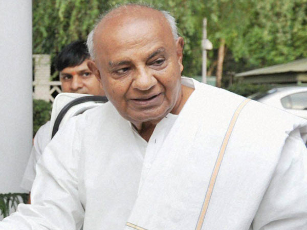 कुछ तथ्य इसके विपरीत भी