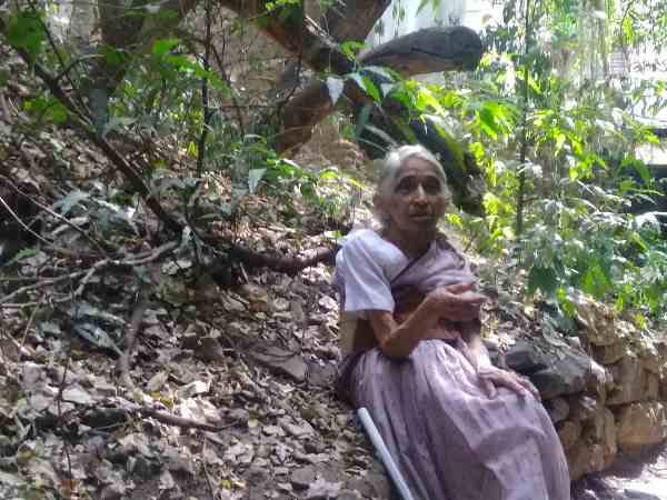 मेरी संपत्ति की मालिक मैं नहीं