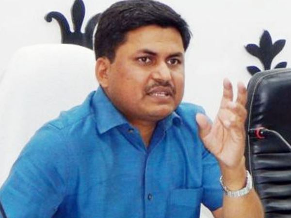 IAS अधिकारी ने शेयर किया अपना रिजल्ट तो चौंक गए लोग