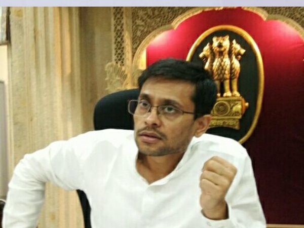 Jaisalmer Fatehgarh SDM Fake sign used by Clerk on cheque of 3 crore Jaisalmer Fatehgarh SDM Fake sign used by Clerk on cheque of 3 crore