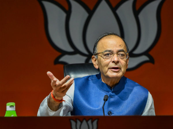 'कांग्रेस की फर्स्ट फैमिली अब बोझ बन चुकी है'