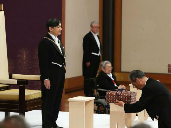 japan-new-emperor.jpg japan-new-emperor.jpg