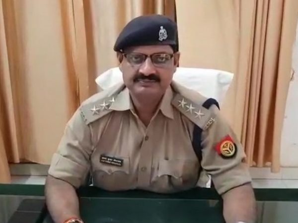 dalit groom and his family beaten in jaunpur dalit groom and his family beaten in jaunpur