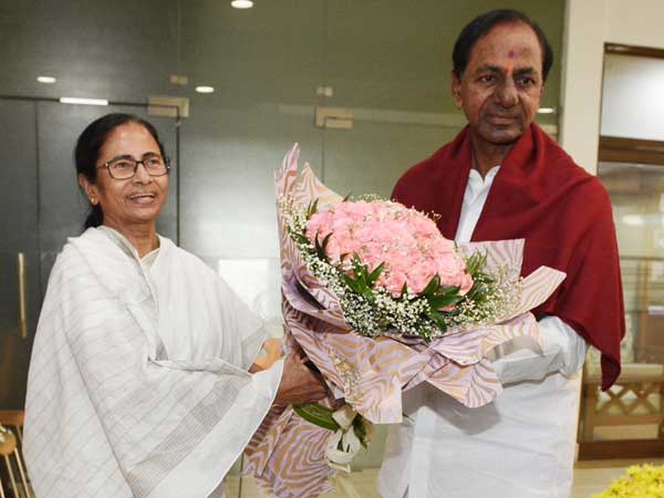 कई नेताओं से की मुलाकात