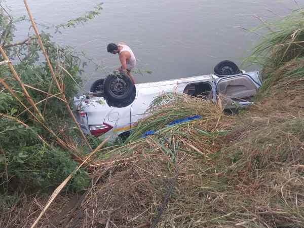 Five people died in meerut car accident Five people died in meerut car accident