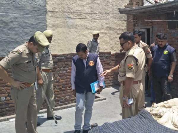 बच्ची से छेड़छाड़ करने का आरोप