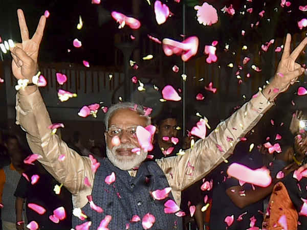 अपने खर्चे पर की फोन कॉल्स