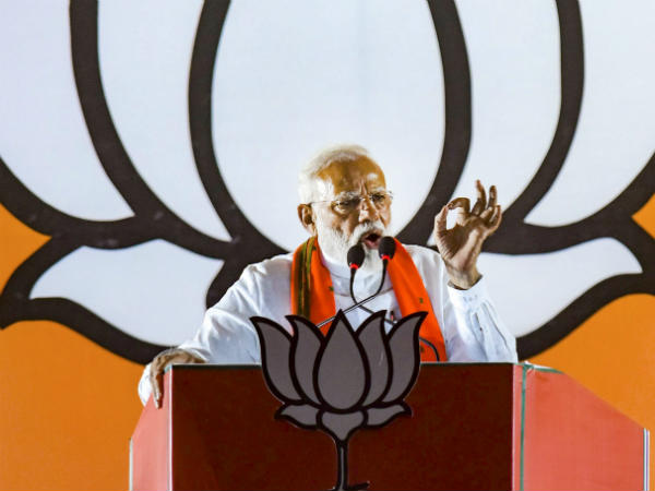 क्यों फंस रही है बीजेपी?