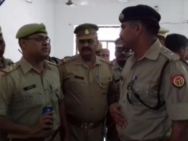 भाई ने मारी बहन की कनपटी पर गोली