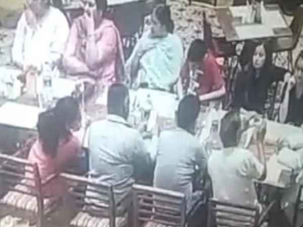Former RLD minister Yograj Singh indecency with hotel manager on the food bill Former RLD minister Yograj Singh indecency with hotel manager on the food bill