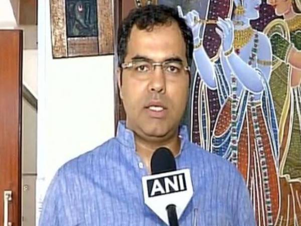 राहुल गांधी के इस्तीफे पर प्रवेश वर्मा ने और क्या कहा?