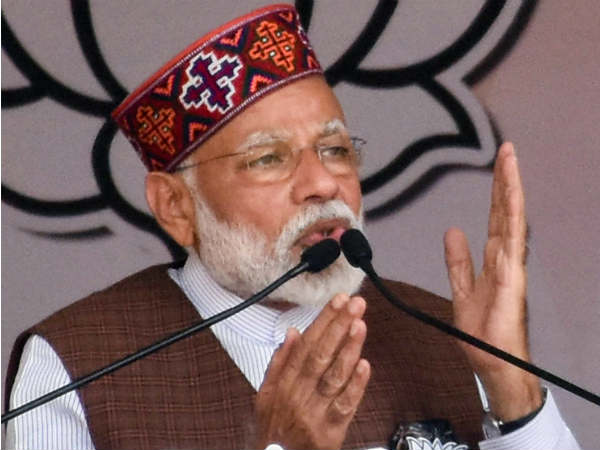 नोटबंदी पर पाला बदलने के आरोपों के बारे में ये कहा